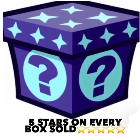 VINTAGE MYSTERY BOX 6-8 ACCESSORIES VARIOUS ERAS - Picture 2 of 2